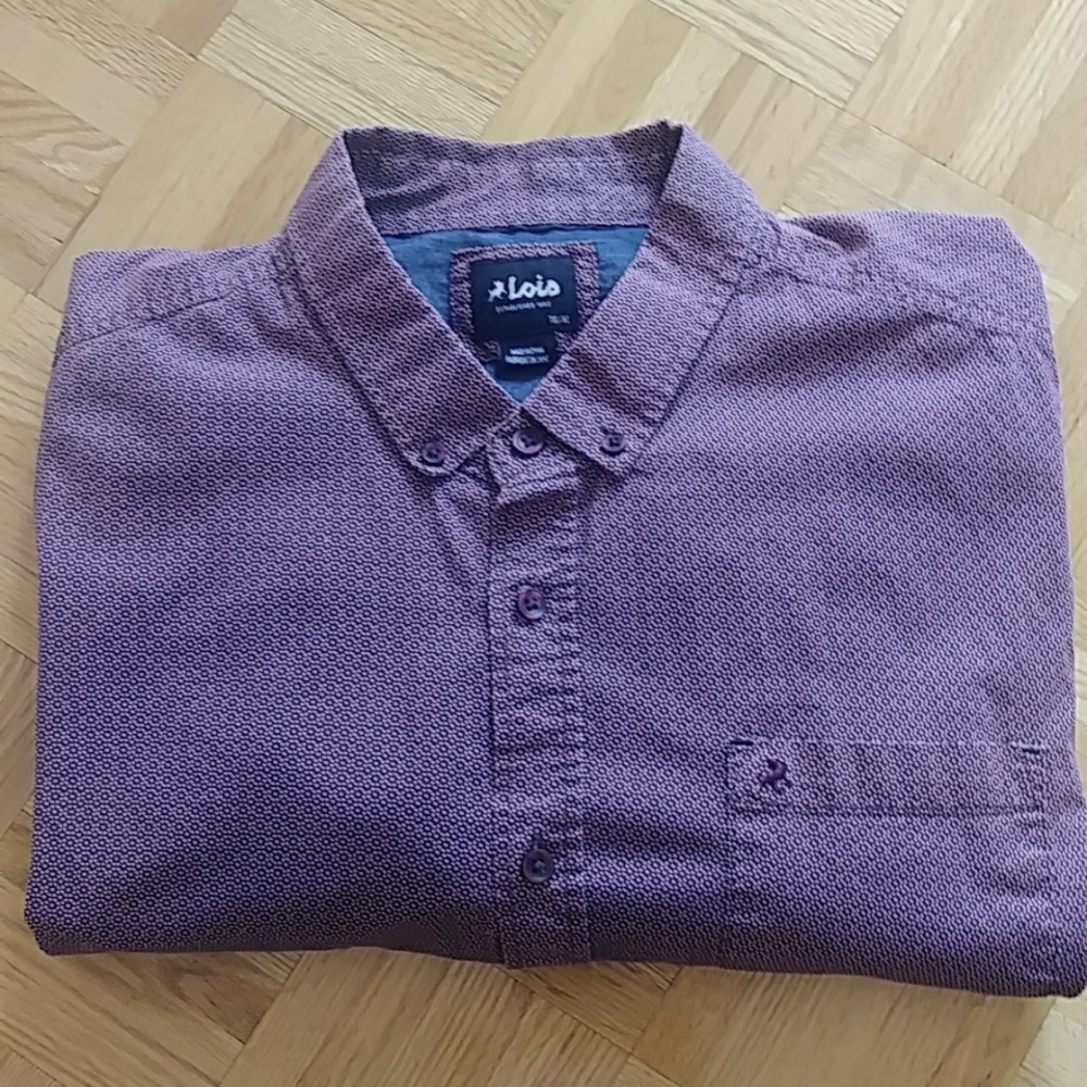 Lois Button down burgundy shirt XL